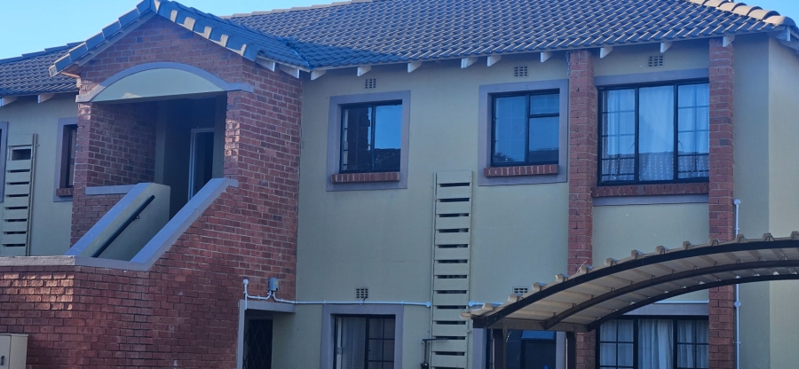 2 Bedroom Property for Sale in Hillside Free State
